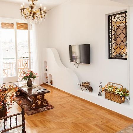 Beautiful Apartment In Pagkrati -Gtd95601 Athen Eksteriør billede